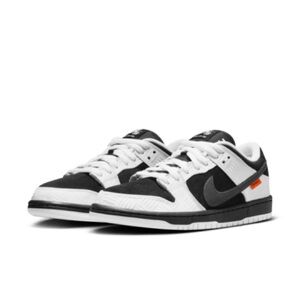 TIGHTBOOTH X NIKE SB DUNK LOW PRO QS “White/ Black / Safety Orange” W6 M4.5